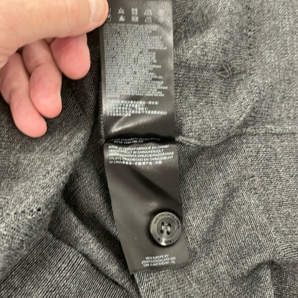 BNWT Mexx Cardigan Sweater Size Medium, 50% Merlino Wool and 50% Acrylic, Grey - Picture 11 of 16